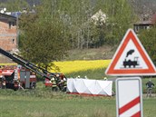 Na p�ejezdu u Kamenného Újezdu na se srazilo osobní auto s osobním vlakem....