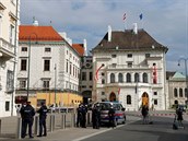 Policie kvli bombové hrozb evakuovala vídeský palác Hofburg.