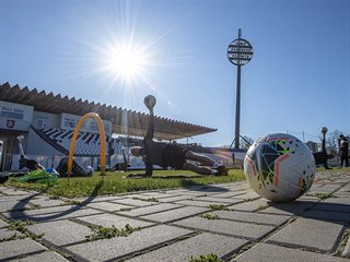 Fotbalist druholigovho Hradce Krlov trnuj na hradeckm Malovickm...