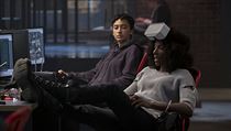 Seri�l Upload (2020). Tv�rce: Greg Daniels.