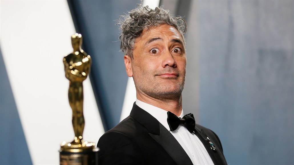 Reisér Taika Waititi s Ocarem. 