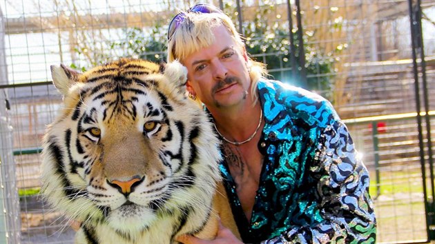 Joe Exotic v dokumentární sérii Tiger King.