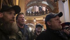 Protestující v budov michiganského Kapitolu.
