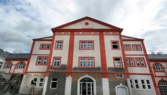 Oprava nkdejí rezidence Kapara Wiesera, hlavního dodavatele materiálu pro...