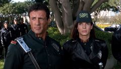Film Demolition Man (1993). Re�ie: Marco Brambilla.