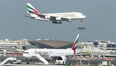 Poprv za 30 let. Aerolinky Emirates jsou v pololet ve ztrt tm 3,5 miliardy dolar
