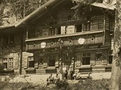 Historická fotografie chat Na Tokáni, NP eské výcarsko