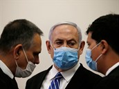 Izraelský premiér elí obvinní z korupce.