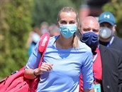 Petra Kvitová nastupuje k zápasu.