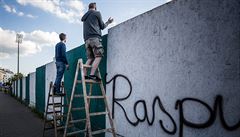 Fanouci Bohemians sledují zápas svých milák proti Teplicím.