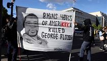 Smrt George Floyda vyvolala protesty nejen v USA, ale po celm svt. Na snmku...