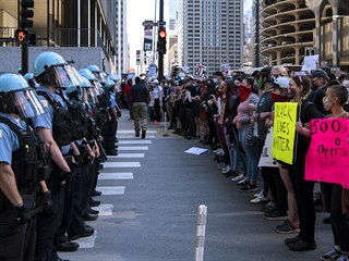 Protesty zaplnily i ulice Chicaga.