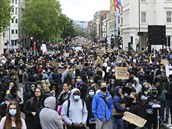 Londýnský protest za hnutí Black Lives Matter