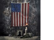 ‚Je to problém bílých lidí.‘ Banksy v nové malbě vyjadřuje sympatie s demonstranty