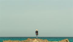 Snímek To musí být nebe (2020). Re�ie: Elia Suleiman.