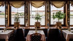 Botel Admirál kv�li koronaviru nemá hosty.