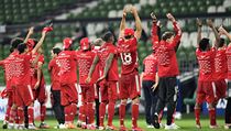 Bayern Mnichov oslavil osmý ligový titul v řadě.