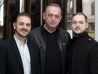 Fotbalov agent Pavel Zka se syna Filipem a Davidem