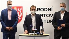 Pedseda Národní sportovní agentury Milan Hnilika hovoí 15. ervna 2020 v...