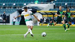 Fotbalisté Mönchengladbachu porazili v 32. kole nmecké ligy na svém hiti 3:0...