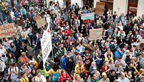 Demonstrace proti chystan� reform� Univerzity divadeln�ch a filmov�ch um�n� v...