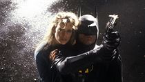 Kim Basingerová a Michael Keaton ve filmu Batman (1989). Režie: Tim Burton.