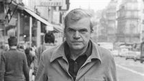 Zbaven občanství. Milan Kundera v roce 1979, čtyři roky po své emigraci do...