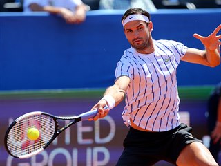 Bulharsk tenista Grigor Dimitrov ml po nvratu z exhibice Novaka Djokovie v...