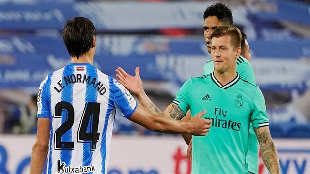 Toni Kroos a Robin Le Normand po utkání