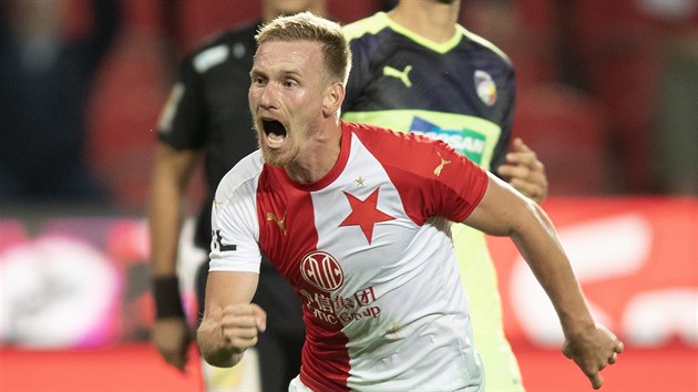 Utkání nadstavby 1. fotbalové ligy: SK Slavia Praha - FC Viktoria Plze. Petr...