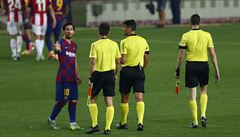 Messimu se nelíbí n�které z rozhodnutí hlavního sudího.