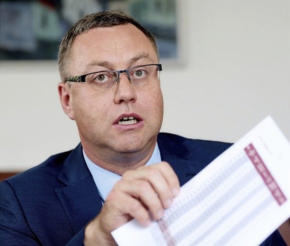 Nejvy��í státní zástupce Pavel Zeman.