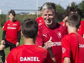 Trenér eské fotbalové reprezentace Jaroslav ilhavý byl hostem 15. roníku...