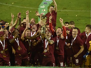 Sparta po hrubce Knoblocha zvítězila ve finále poháru, Letenští po šesti  letech získali trofej | Fotbal | Lidovky.cz