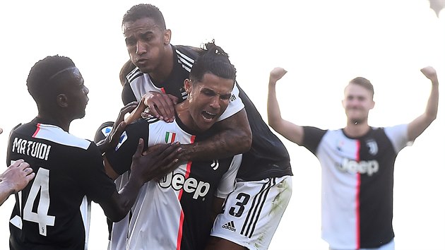 Cristiano Ronaldo se opt zapsal do historie.