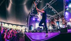 Kapela v plné síle na festivalu Rock for People.
