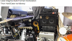 Facebookový post o krádei.