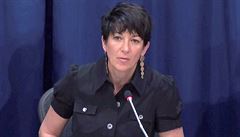 Ghislaine Maxwell na konferenci v New Yorku.