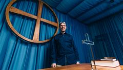 Ale� Kocián ve v�ze�ské kapli ve Sv�tlé nad Sázavou.