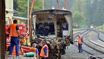 Vlak RegioNova, kter ml znien podvozek, museli hasii naloit na pvs...