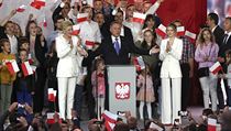 Andrzej Duda po oznámení prvních odhadů ukazujících na jeho vítězství v...