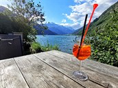 Aperol Spritz na Miralgo Beach