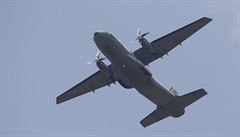 Barmské vojenské letadlo se 120 pasažéry zmizelo z radarů. Trosky se našly v moři