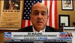 Pedák newyorských policejních odbor Ed Mullins v rozhovoru pro Fox News. V...