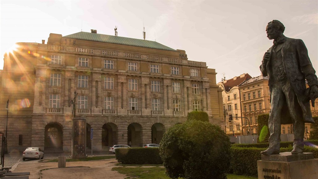 Filozofická fakulta Univerzity Karlovy.