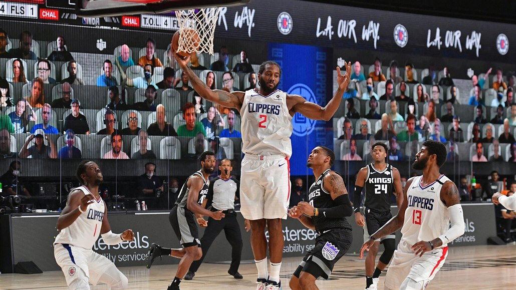 Basketbalisté Los Angeles Clippers v přípravě proti Sacramento Kings