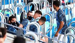 Gareth Bale na lavi�ce Realu Madrid.