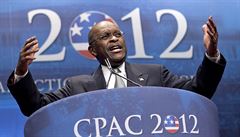 Herman Cain kandidoval v roce 2012 na prezidenta.