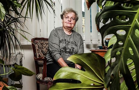 Ing. Dana Dr�bov�, p�edsedkyn� St�tn�ho ��adu pro jadernou bezpe�nost (S�JB).