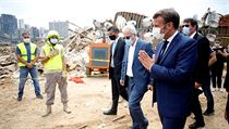 Francouzsk prezident Emmanuel Macron vzdv hold pracovnkm v znienm...